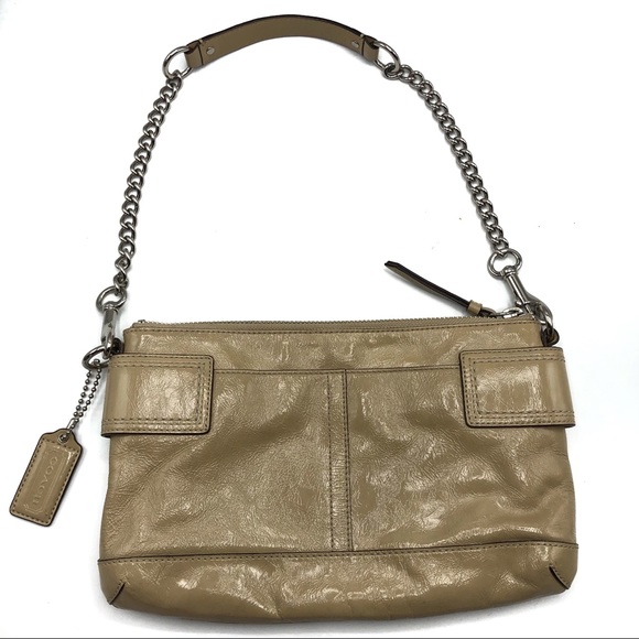 Coach Legacy Leather Clutch Bag F13454 Beige with Pink Lining & Chain Strap - Picture 4 of 7